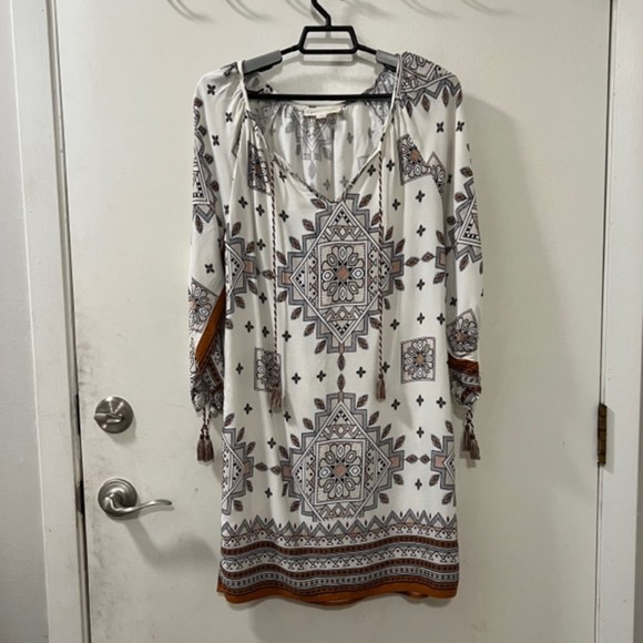 Lovestitch Womens Tribal Print LS Tassel Boho Gypsy Mini Shift Dress Size Medium - Picture 5 of 12
